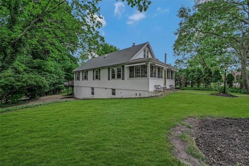56 Locust Dr, Rocky Point, NY, 11778-9271 | Card Image