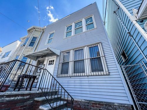 1-227 Beacon Ave, JC, Heights, NJ, 07307 | Card Image