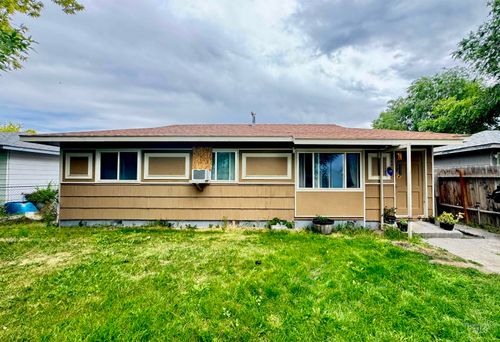 643 Malta Ave, Burley, ID, 83318-1432 | Card Image