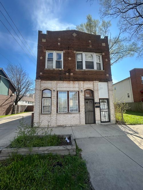 1215 Spaulding Ave, Chicago, IL, 60623-2029 | Card Image