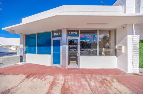 1975 71st St, Miami Beach, FL, 33141-4415 | Card Image