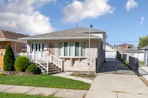 6110 S Normandy Ave, Chicago, IL, 60638-4122 | Card Image
