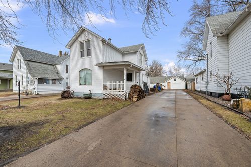 318 2nd Ave S, Clinton, IA, 52732-4448 | Card Image
