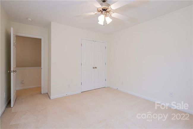 33 Amersham Ln, Townhouse with 3 bedrooms, 3 bathrooms and null parking in Fletcher NC | Image 24