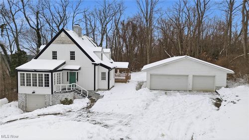 3246 Stimson Rd, Norton, OH, 44203-6434 | Card Image