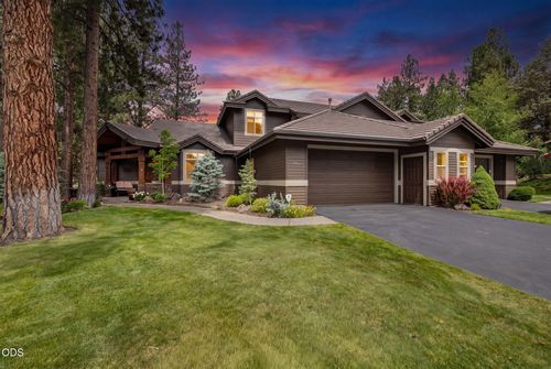 19465 Ironwood Cir, Bend, OR, 97702-1971 | Card Image