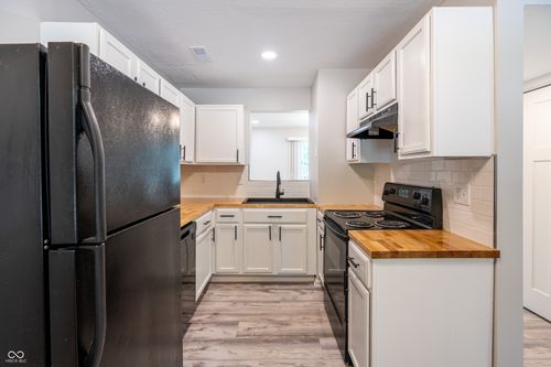 1315 S Senate Avenue, Indianapolis, IN, 46225 | Card Image