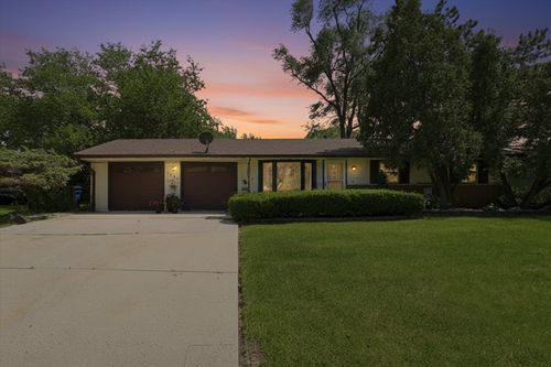 1509 Chatham Ln, Schaumburg, IL, 60193-1223 | Card Image