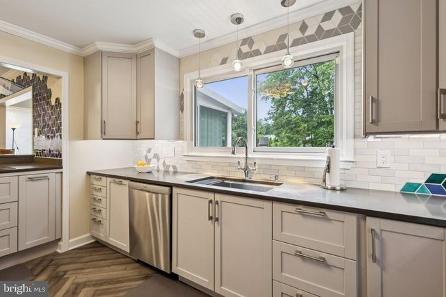 11100 Flora Lee Dr, House other with 4 bedrooms, 4 bathrooms and null parking in Fairfax Station VA | Image 16