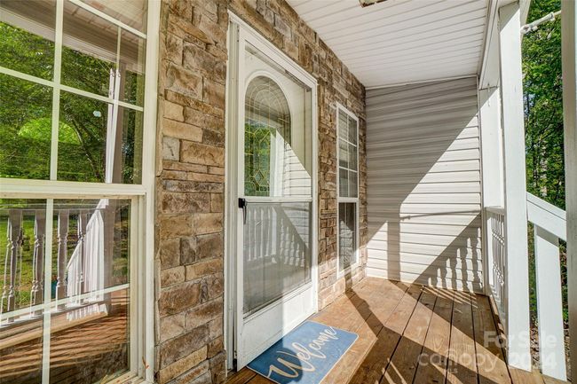 11015 Broken Pebble Ln, House other with 3 bedrooms, 2 bathrooms and null parking in Charlotte NC | Image 4