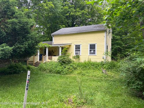 524 Shaker Museum Rd, Old Chatham, NY, 12136-3107 | Card Image