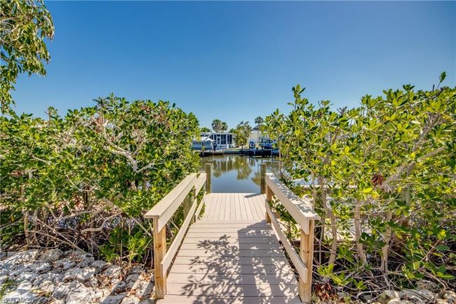 17731 Rebecca Ave, House other with 3 bedrooms, 2 bathrooms and 1 parking in FORT MYERS BEACH FL | Image 38