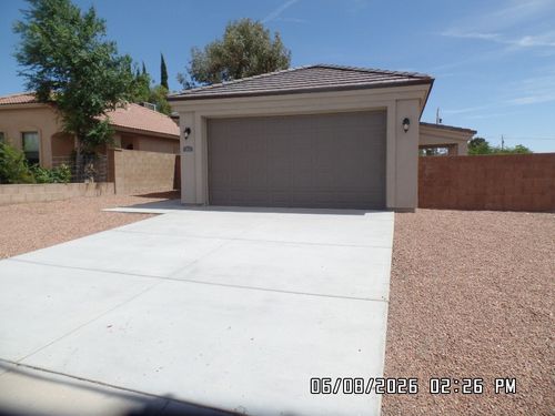 2704 Emerson Ave, Kingman, AZ, 86401-6343 | Card Image