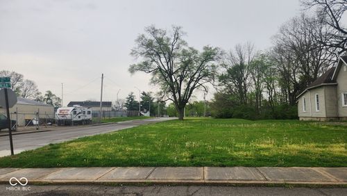 403 W 17th St, Anderson, IN, 46016-4101 | Card Image