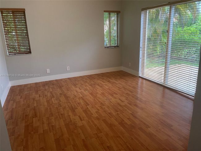 4432 - 4432 Dogwood Cir, House other with 3 bedrooms, 2 bathrooms and null parking in Weston FL | Image 12