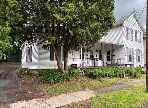 70 Spring St, Brockport, NY, 14420-2044 | Card Image