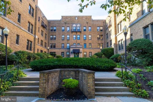 apt-d203-900 Valley Rd, ELKINS PARK, PA, 19027-3274 | Card Image