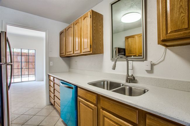 APT-101 - 3817 Rawlins St, Condo with 2 bedrooms, 3 bathrooms and null parking in Dallas TX | Image 12