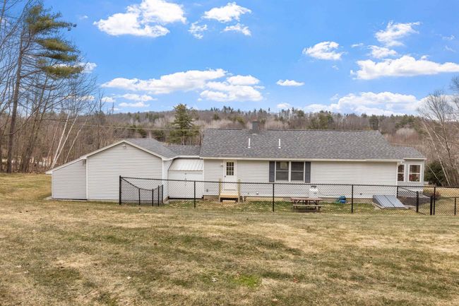 303 High St, House other with 2 bedrooms, 1 bathrooms and null parking in Boscawen NH | Image 5