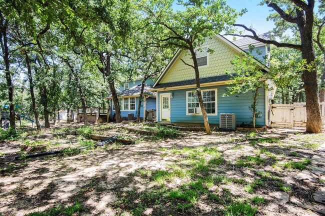 613 Seals Rd, House other with 4 bedrooms, 4 bathrooms and null parking in Bartonville TX | Image 35