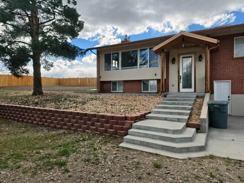 915 N Main St, Panguitch, UT, 84759-7879 | Card Image