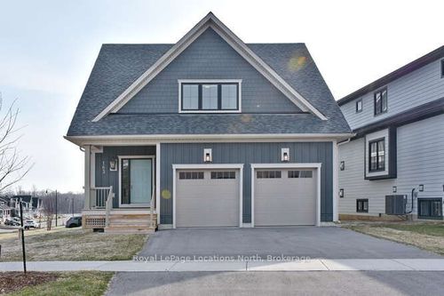 163 Courtland St, The Blue Mountains, ON, L9Y5L7 | Card Image