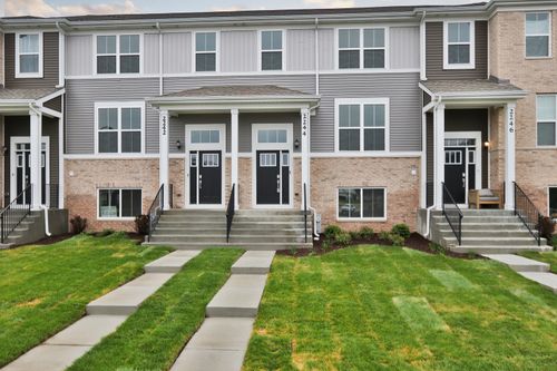 2244 Stonegate Rd, Algonquin, IL, 60102-6682 | Card Image