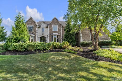 48759 Veneto Drive, Novi, MI, 48167 | Card Image