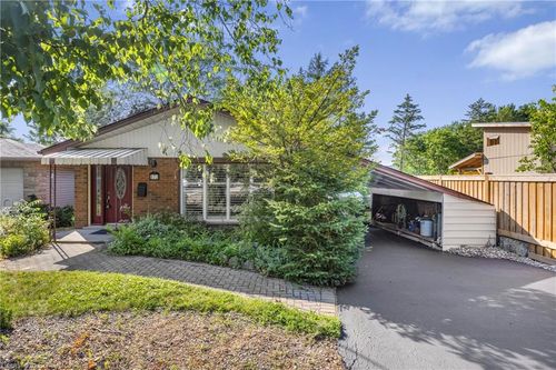 172 Old Ancaster Rd, Dundas, ON, L9H3R4 | Card Image