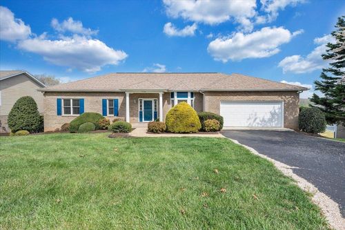 1114 8th Fairway Ln, Huddleston, VA, 24104-3550 | Card Image