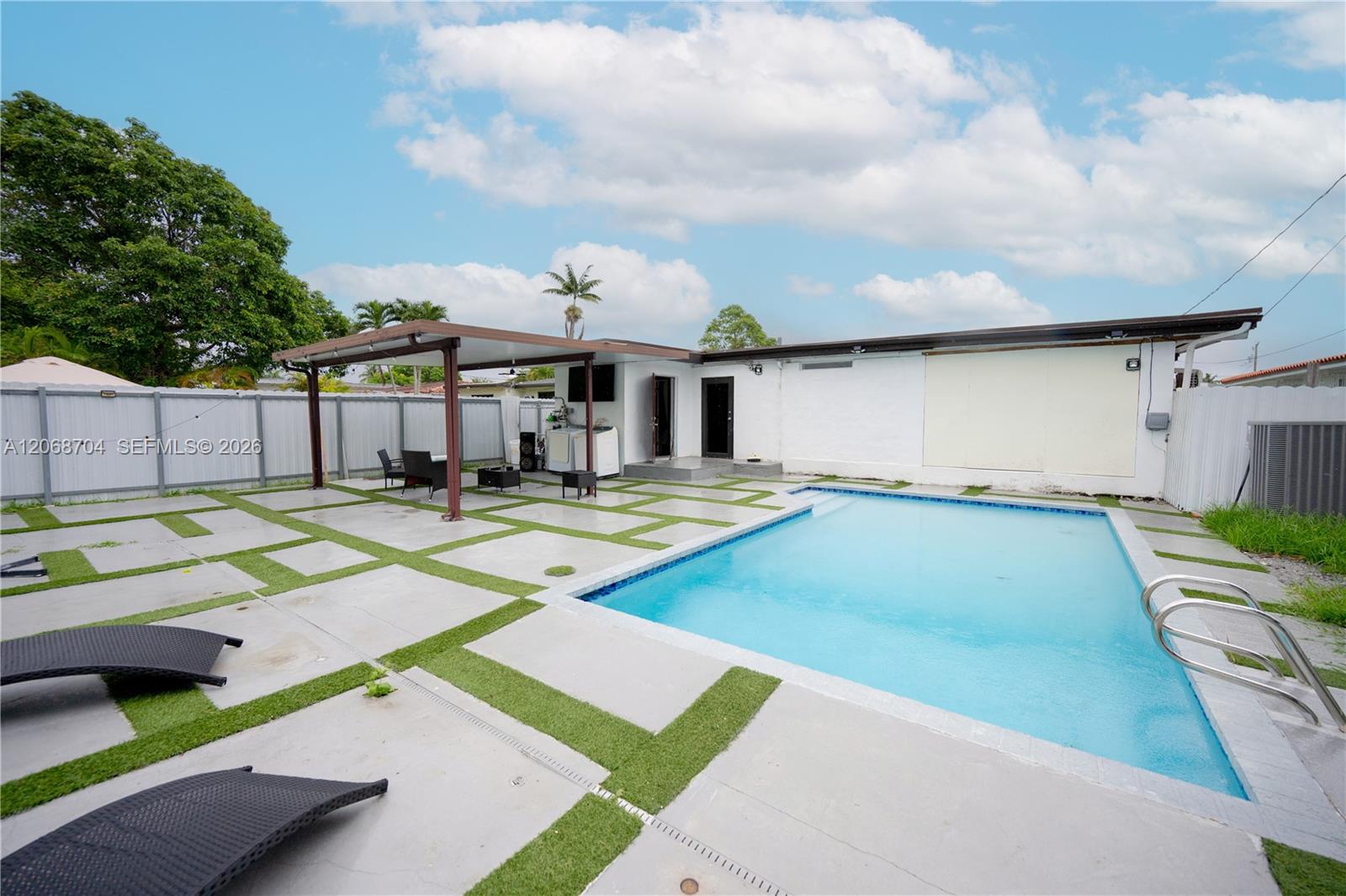 Residential in Miami 3