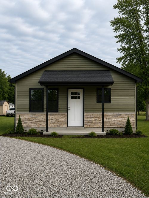 391 Country Manor St, North Vernon, IN, 47265-9151 | Card Image