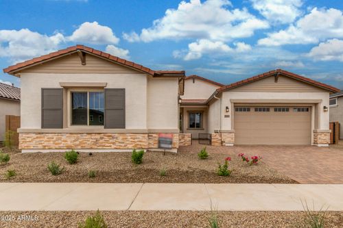 20696 S 216th Pl, Queen Creek, AZ, 85142-0311 | Card Image