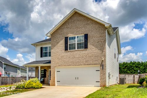 4826 Stoneyhurst Ln, Knoxville, TN, 37918-8119 | Card Image