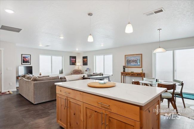 403 Antonette Cir, House other with 1 bedrooms, 1 bathrooms and 1 parking in Cascade ID | Image 7