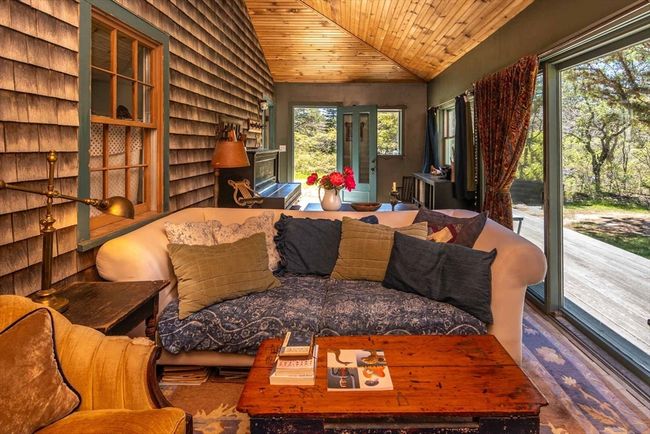 188 Waldrons Bottom Rd, House other with 2 bedrooms, 2 bathrooms and 4 parking in West Tisbury MA | Image 7