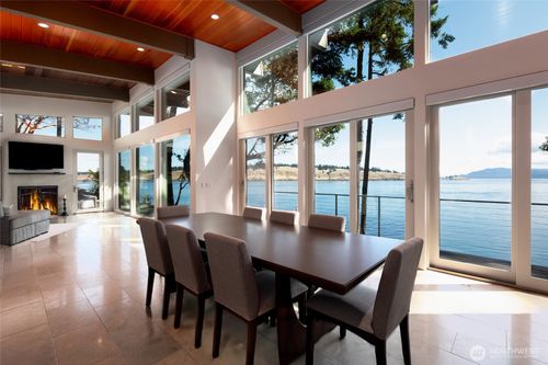 477 Davison Head Dr, Friday Harbor, WA, 98250-9163 | Card Image