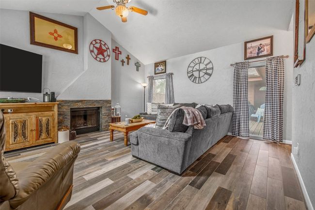 APT-11 - 3122 Camelot Dr, Condo with 3 bedrooms, 2 bathrooms and 4 parking in Bryan TX | Image 7