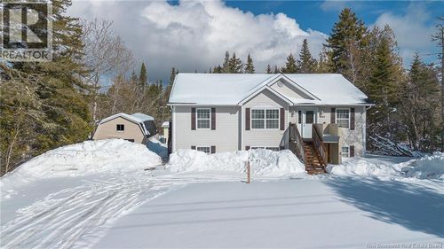 445 Latimore Lake Rd, Saint John, NB, E2N1X4 | Card Image