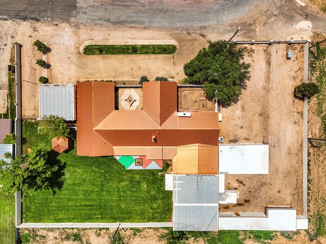 1510 W School, House other with 4 bedrooms, 3 bathrooms and 4 parking in Stanton TX | Image 44