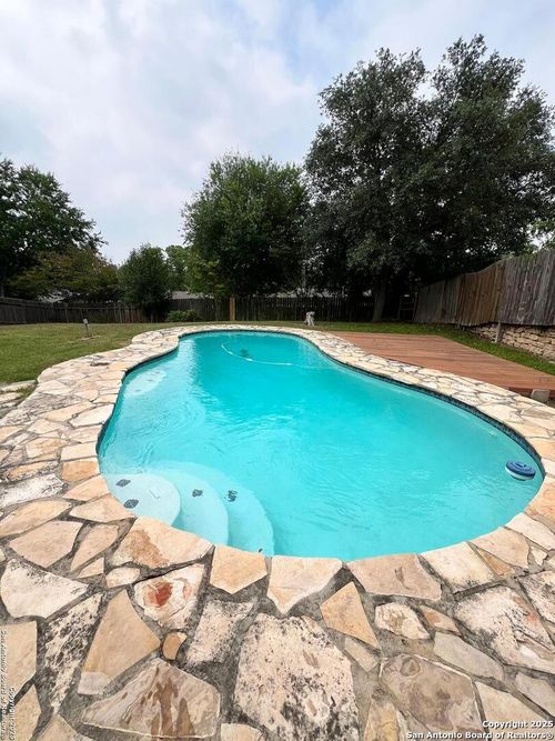 6014 White Cloud, San Antonio, TX, 78238-3461 | Card Image