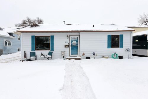 205 6th Avenue W, West Fargo, ND, 58078 | Card Image