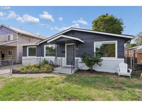 8101 Se 65th Ave, Portland, OR, 97206-9611 | Card Image