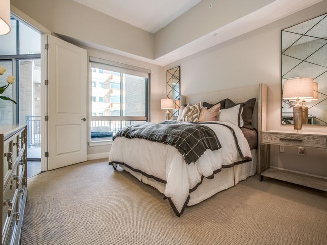 MODEL HOME! | Image 10