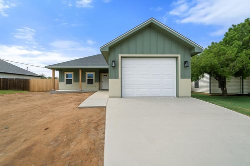 1210 Marijo Ave, Big Spring, TX, 79720-5127 | Card Image
