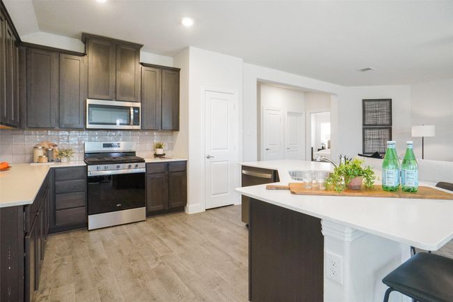 11221 Ranchera Dr, House other with 3 bedrooms, 2 bathrooms and null parking in Aubrey TX | Image 8