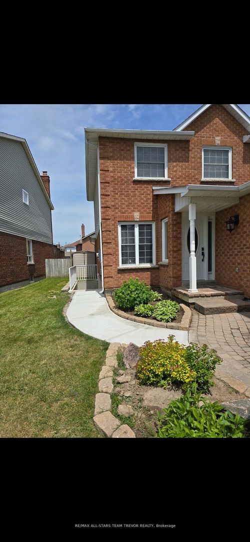lower-12 Verona Cres, Keswick, ON, L4P3N4 | Card Image