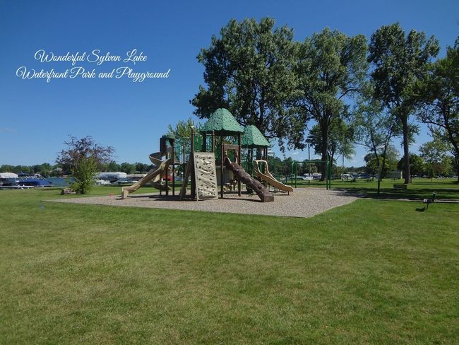 1608 Inverness St, House other with 2 bedrooms, 2 bathrooms and null parking in Sylvan Lake MI | Image 29
