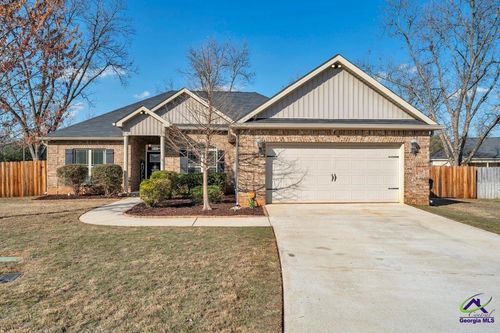 102 Mcewen Drive, Perry, GA, 31069 | Card Image