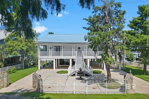 42011 Bayou Rd, Bay Minette, AL, 36507-7808 | Card Image